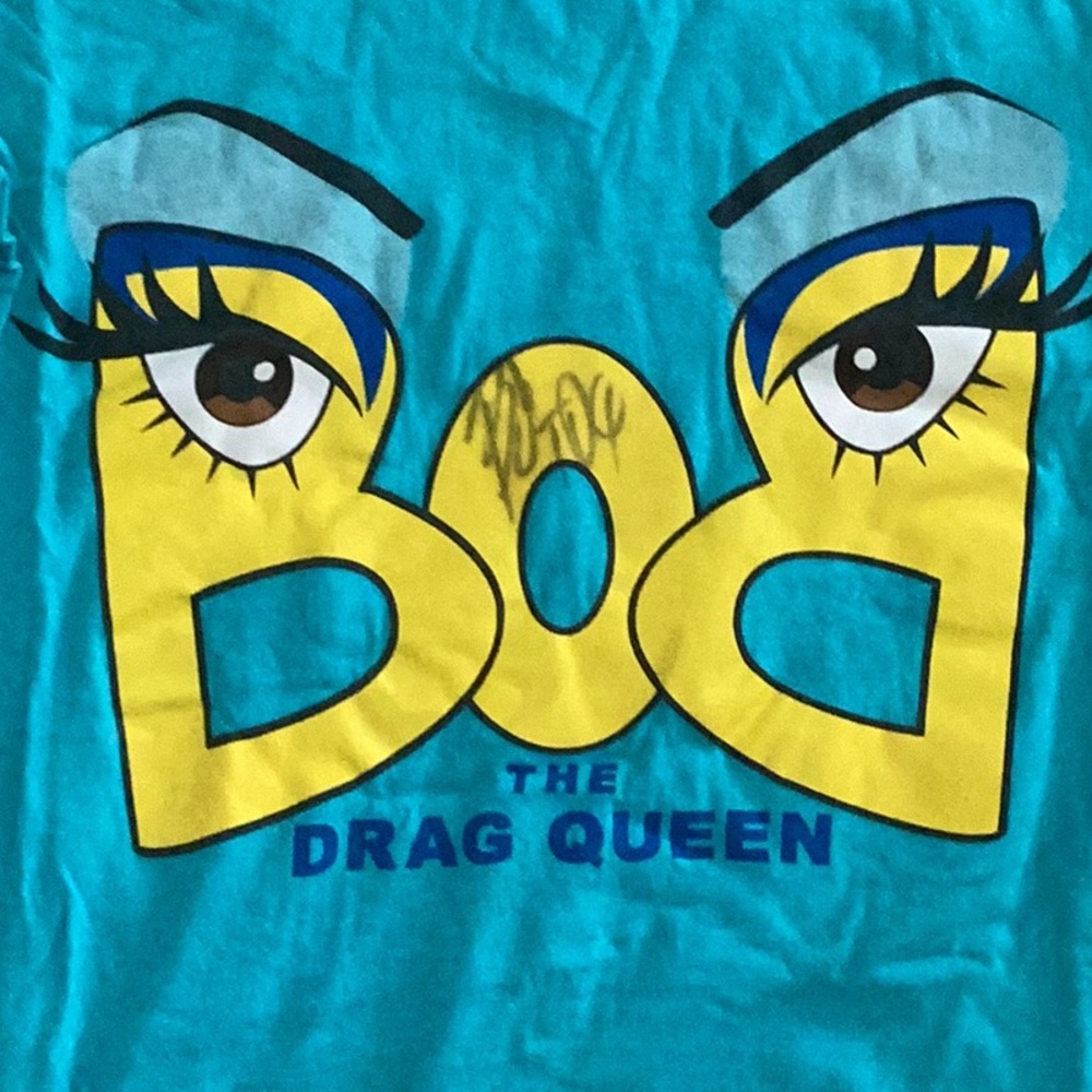 Bob the Drag Queen Autographed tee m14 - Picture 2 of 2